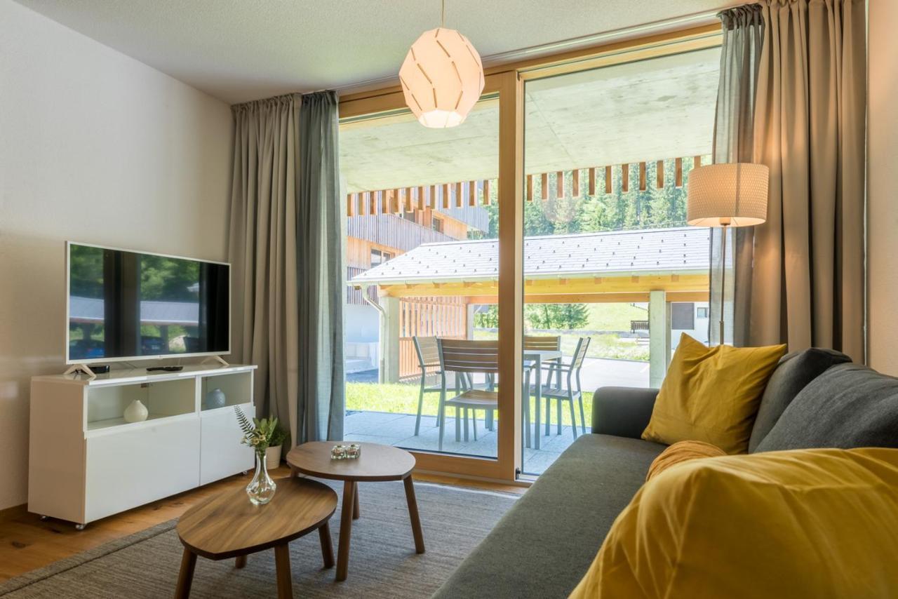 Montela Hotel & Resort - Suiten Saas-Grund Ngoại thất bức ảnh