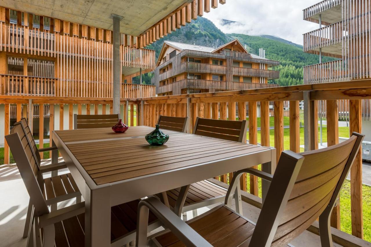 Montela Hotel & Resort - Suiten Saas-Grund Ngoại thất bức ảnh