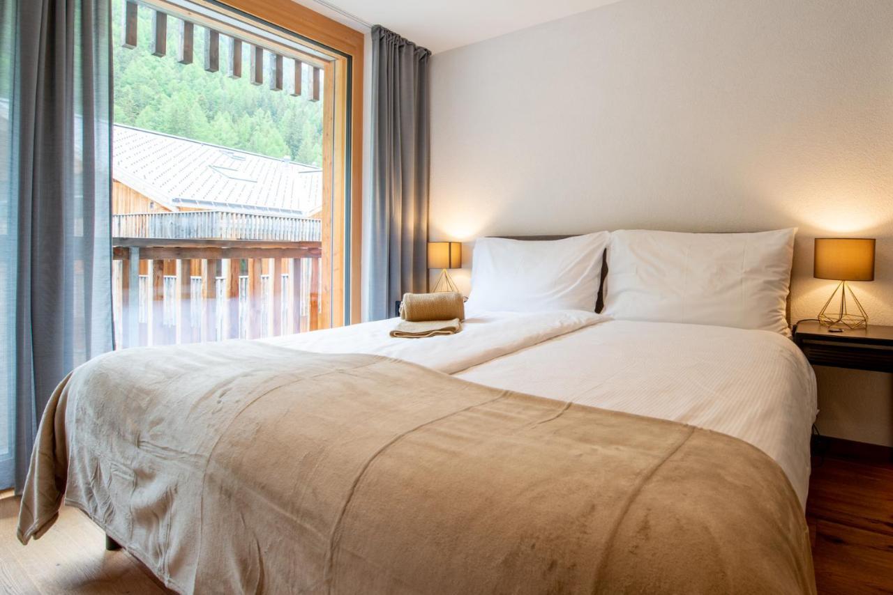 Montela Hotel & Resort - Suiten Saas-Grund Ngoại thất bức ảnh