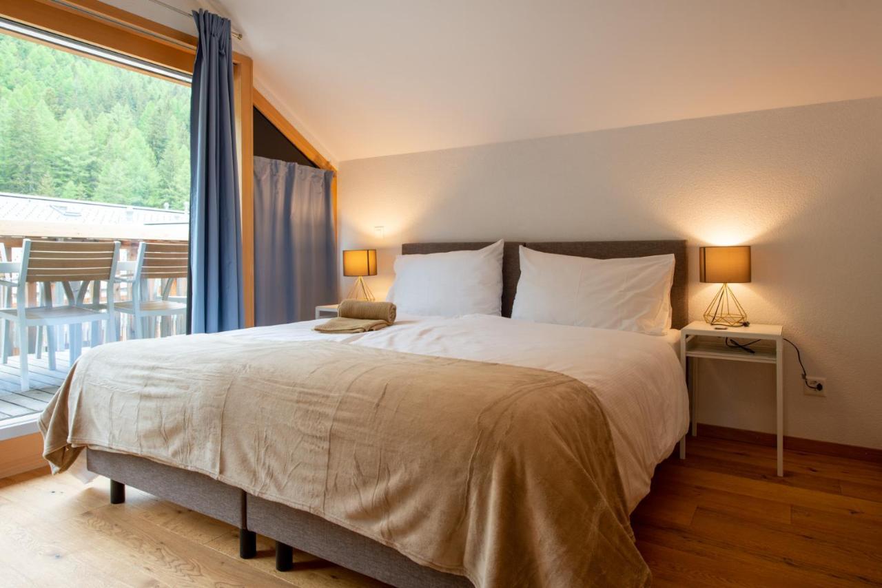 Montela Hotel & Resort - Suiten Saas-Grund Ngoại thất bức ảnh