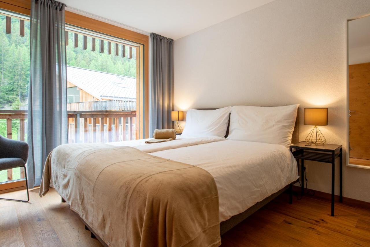 Montela Hotel & Resort - Suiten Saas-Grund Ngoại thất bức ảnh