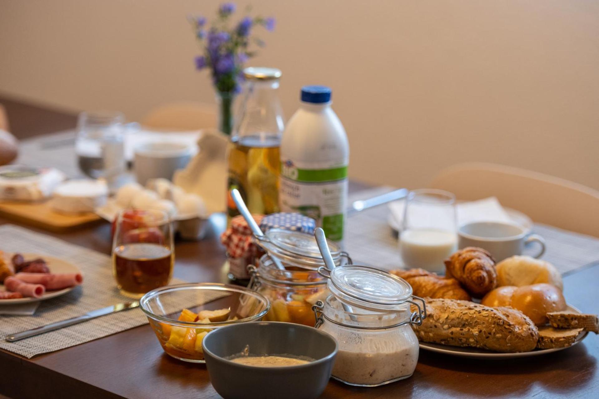 Montela Hotel & Resort - Suiten Saas-Grund Ngoại thất bức ảnh